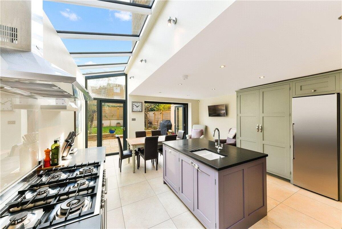 house for sale in Sarsfeld Road, Balham, Wandsworth, London, SW12