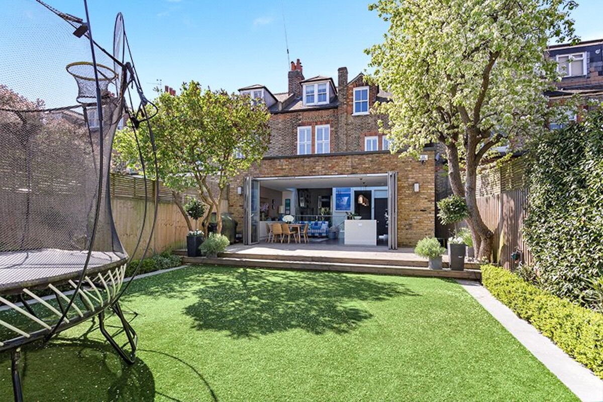 house for sale in Trinity Road, Wandsworth, London, SW18 WND170055