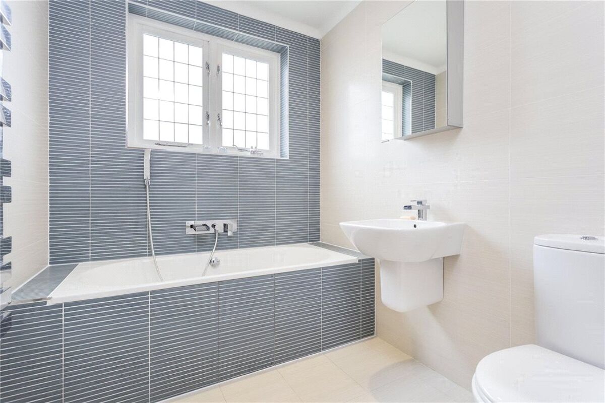 house for sale in Loxley Road, Wandsworth, London, SW18 WND170100