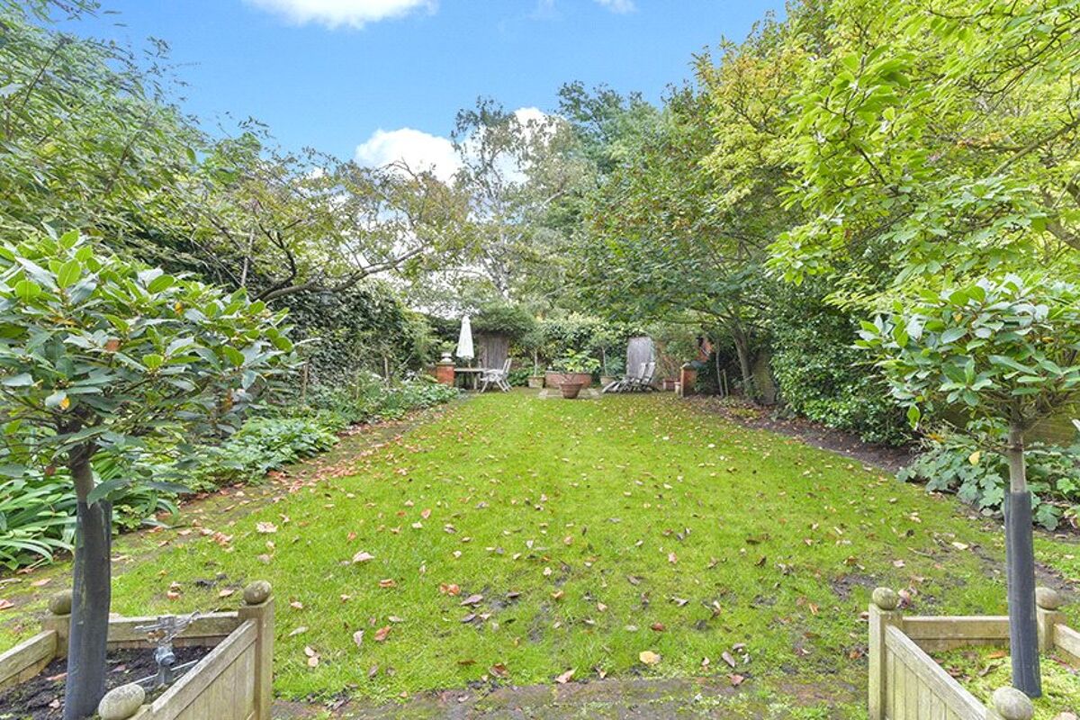 house for sale in Baskerville Road, Wandsworth, London, SW18