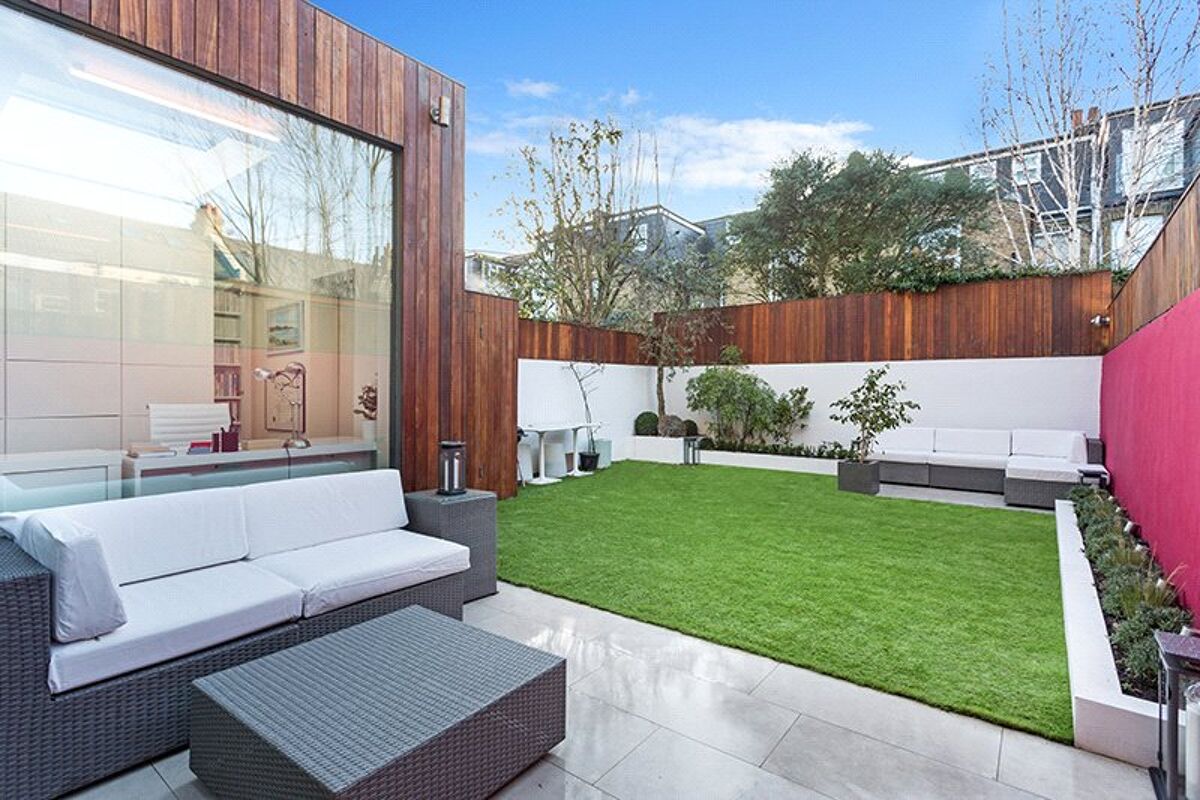 house for sale in Alderbrook Road, Clapham South, London, SW12