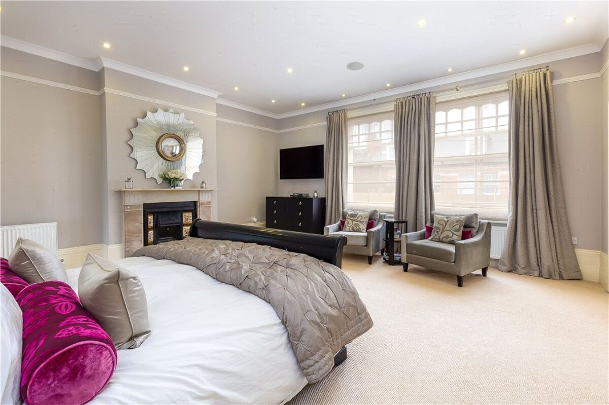 house for sale in Veronica Road, Wandsworth, London, SW17 WND180088