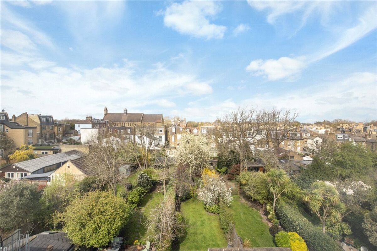 house for sale in Brodrick Road, Wandsworth, SW17 WND190002 Knight