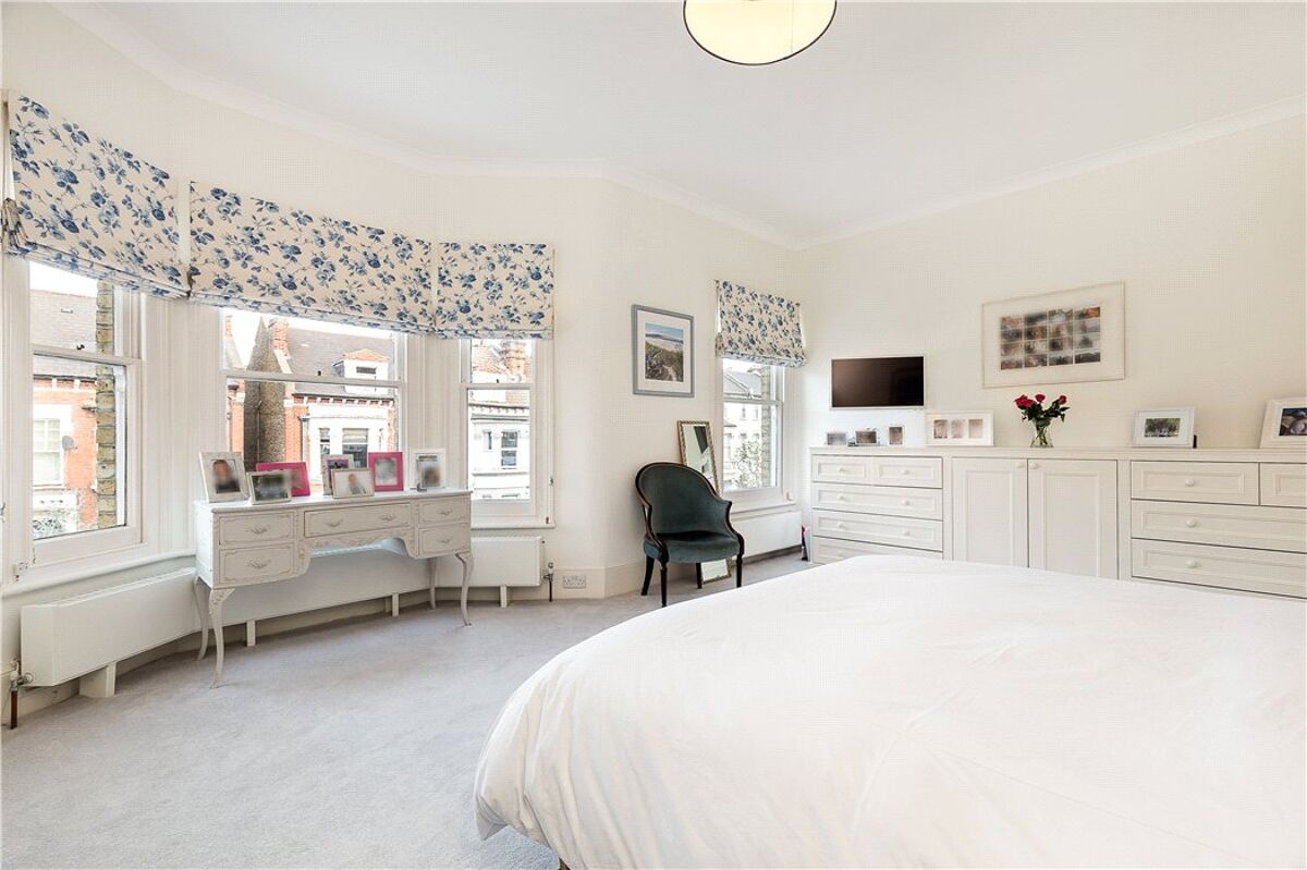 house for sale in Balham Park Road, Wandsworth, London, SW12