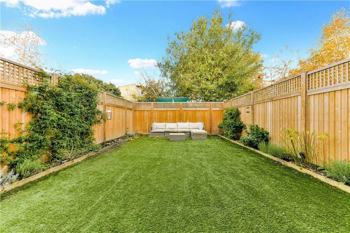 house for sale in Foxbourne Road, Wandsworth, London, SW17 WND190061