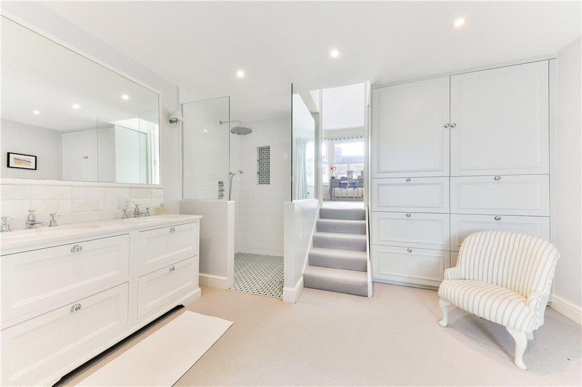 house for sale in Foxbourne Road, Wandsworth, London, SW17 WND190061