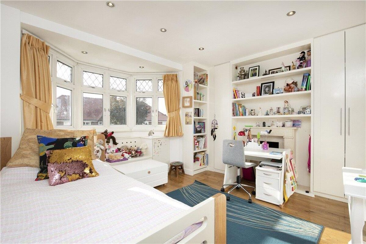 house for sale in Tilehurst Road, Wandsworth, London, SW18 WND190113