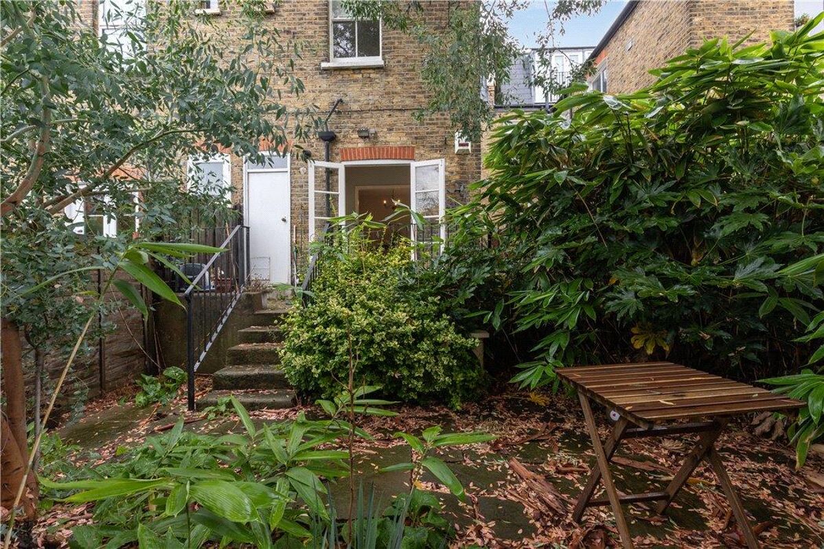 flat for sale in Barmouth Road, London, SW18 WND190125 Knight Frank