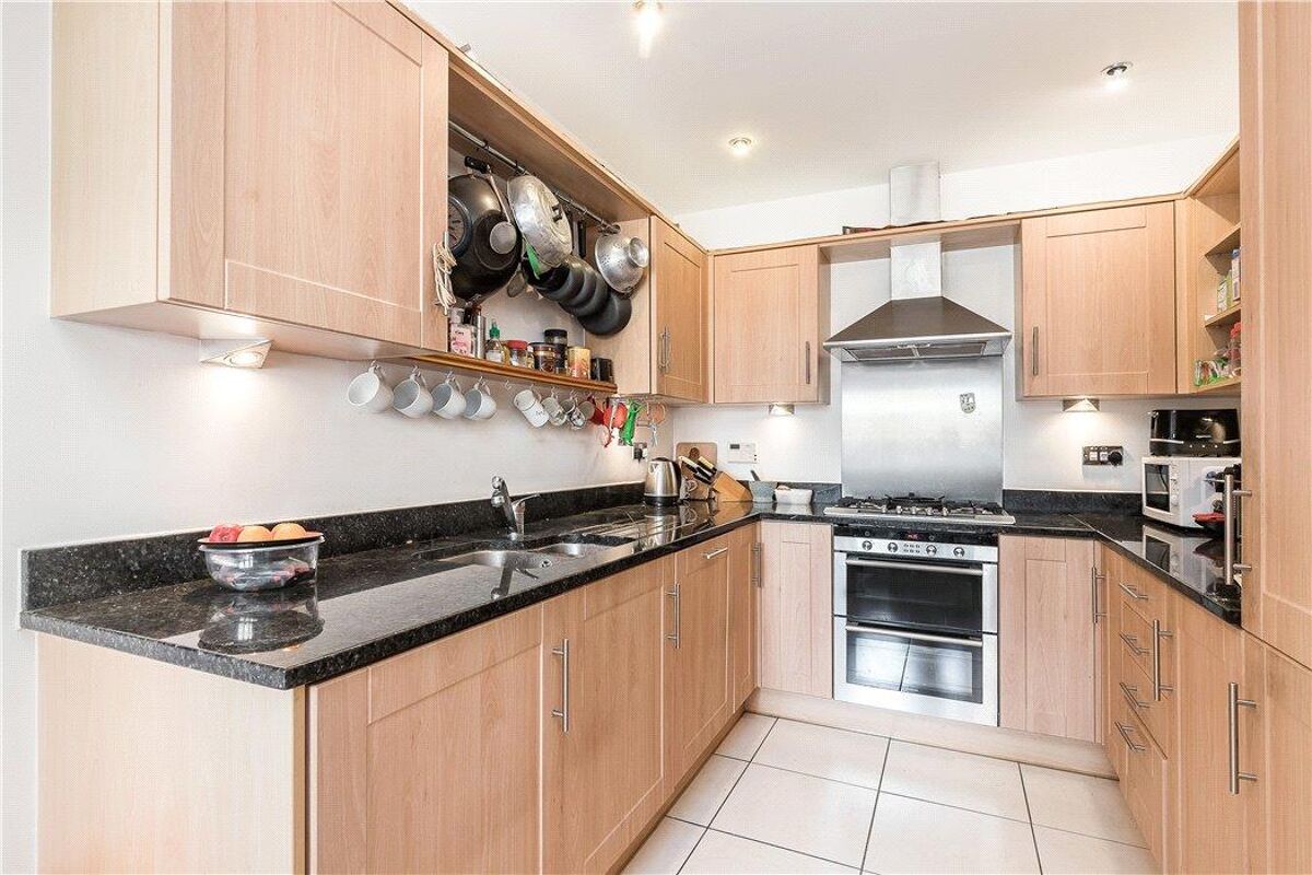 house for sale in St. Francis Place, London, SW12 WND190138 Knight