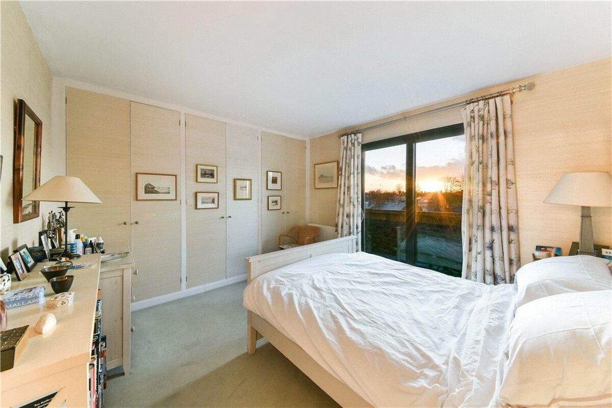 flat for sale in The Chase, London, SW4 WND200005 Knight Frank