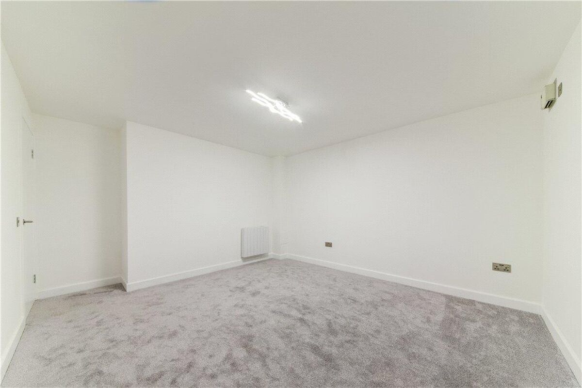 flat for sale in Abel House, Plumstead Road, London, SE18 WOL190119