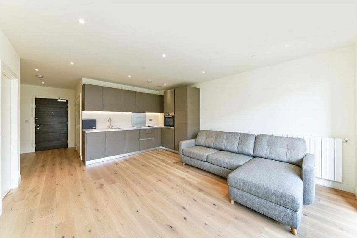 flat to rent in Europa House, 7 No 1 Street, Woolwich, London, SE18 ...