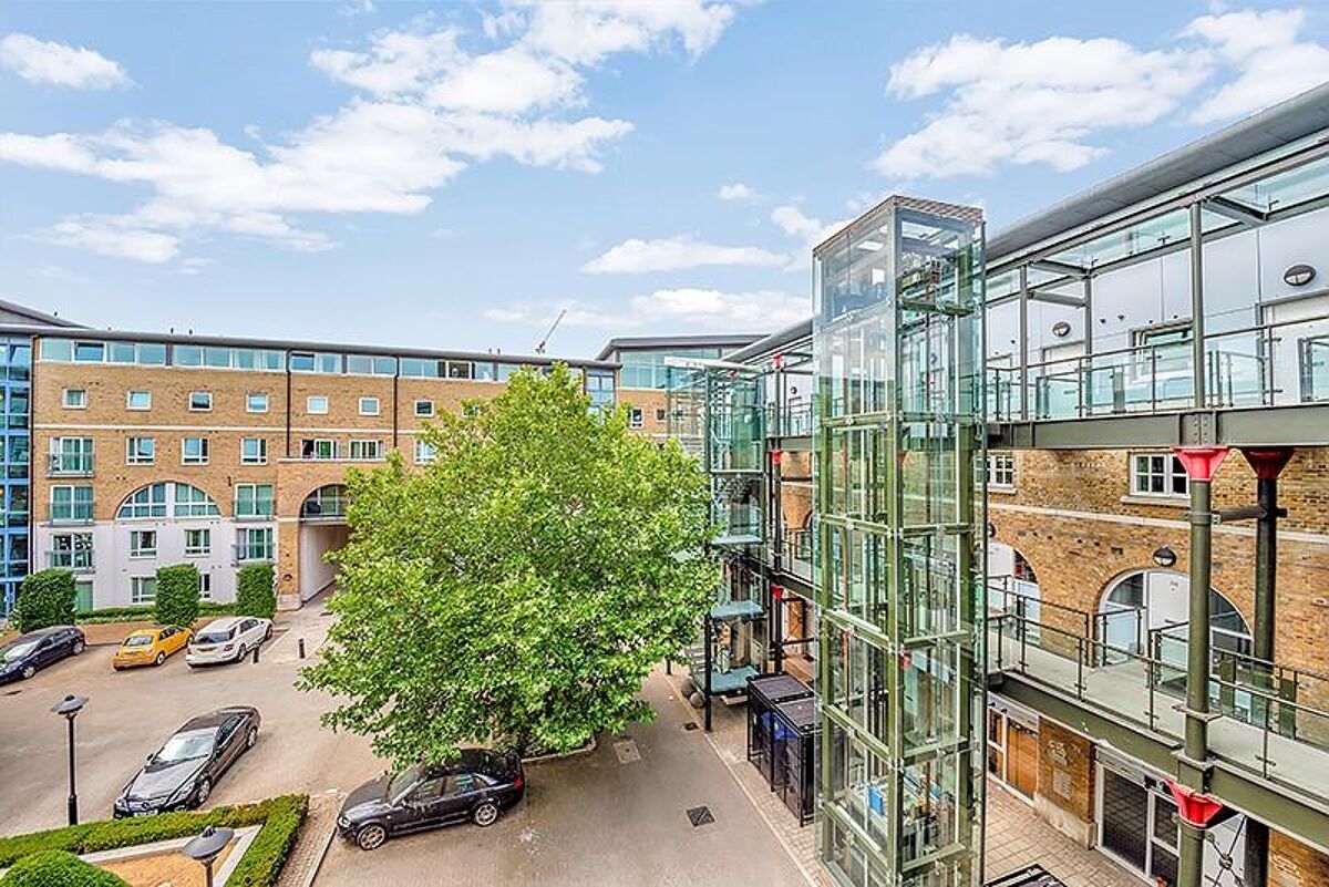 flat to rent in Building 45, Hopton Road, Royal Arsenal Riverside
