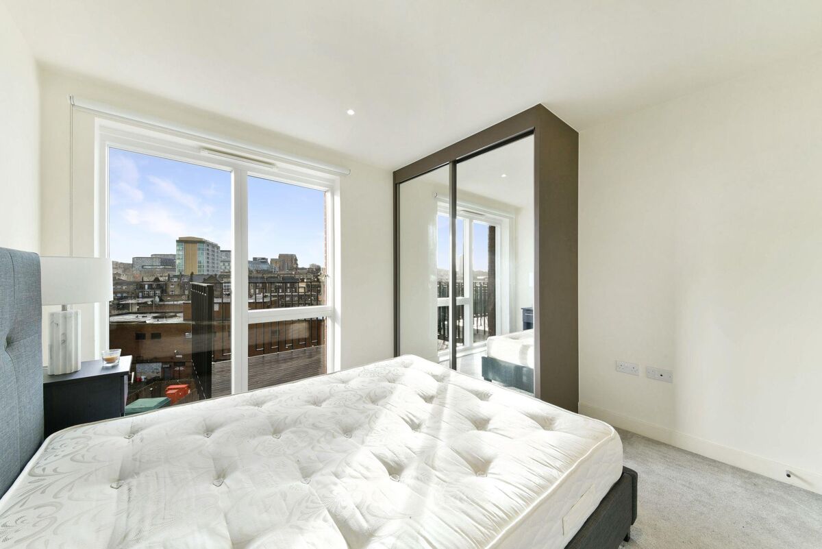 flat to rent in Minotaur House, Thunderer Walk, Royal Arsenal Riverside