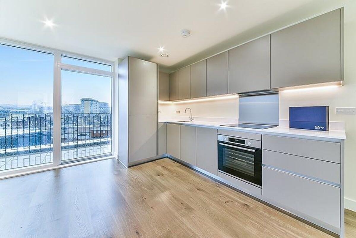 flat to rent in Minotaur House, Thunderer Walk, Royal Arsenal Riverside
