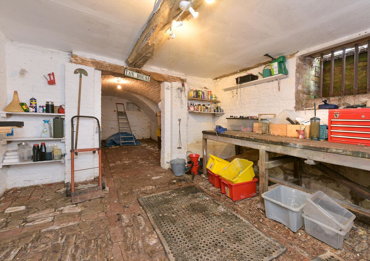 house for sale in Much Cowarne, Bromyard, HR7. WRC012018827 Knight