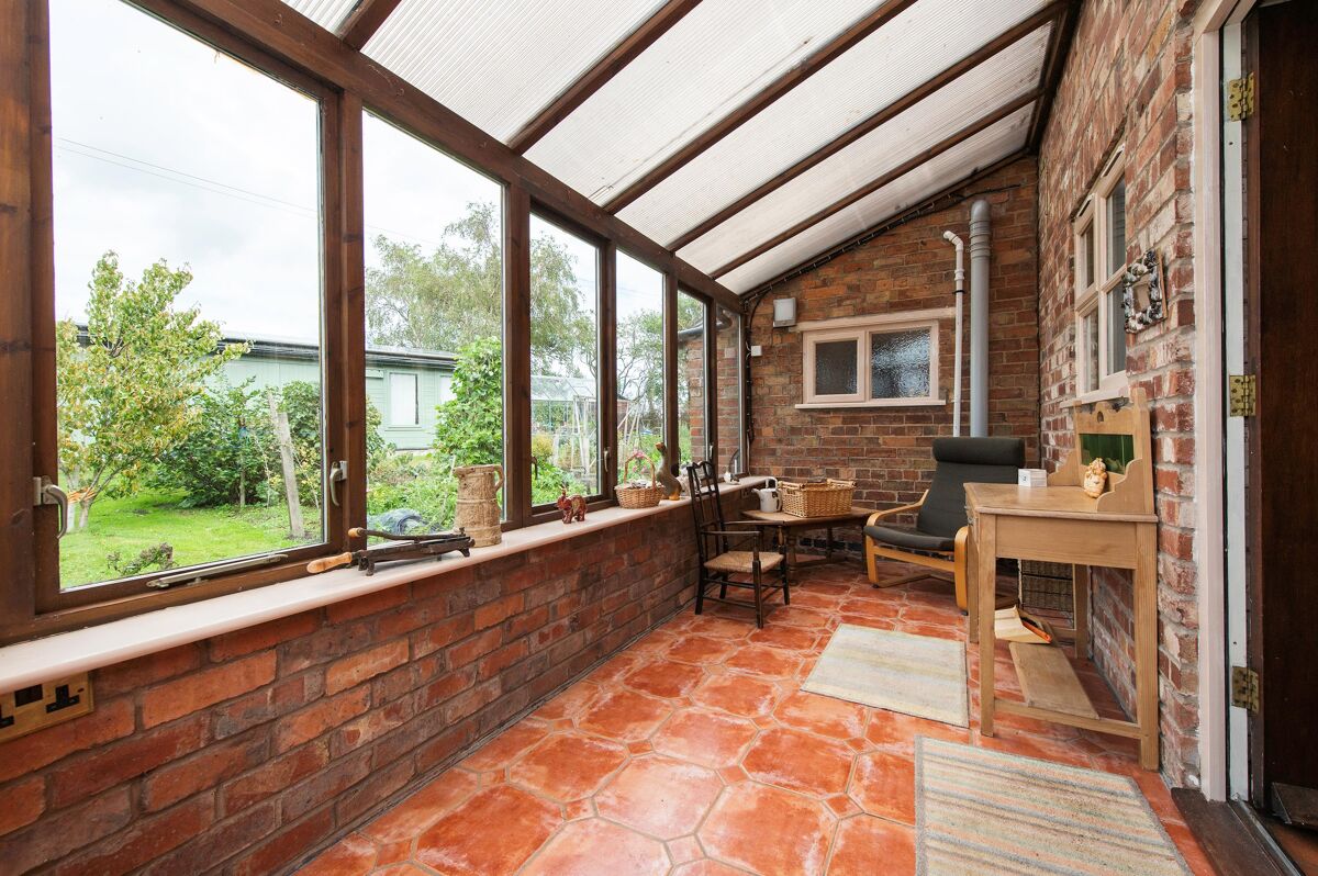 house for sale in Ryden Lane, Charlton, Pershore, Worcestershire, WR10