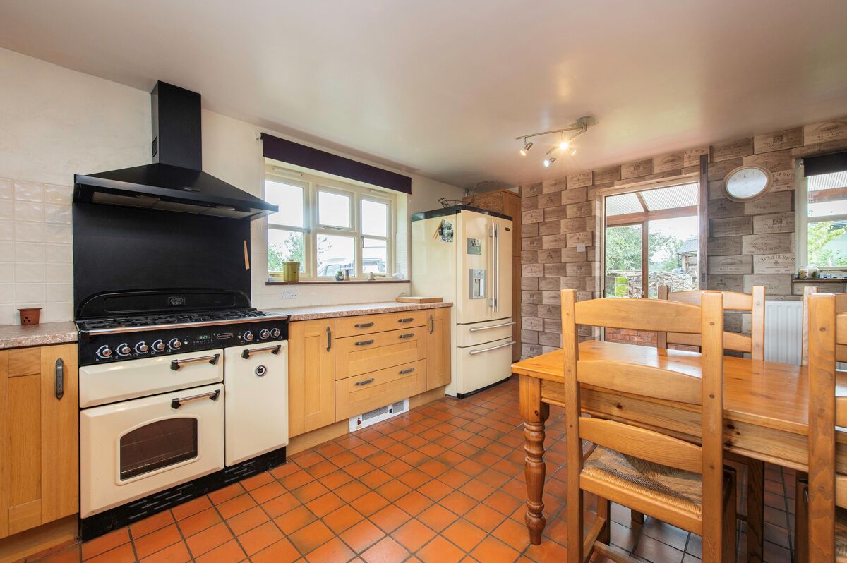 house for sale in Ryden Lane, Charlton, Pershore, Worcestershire, WR10