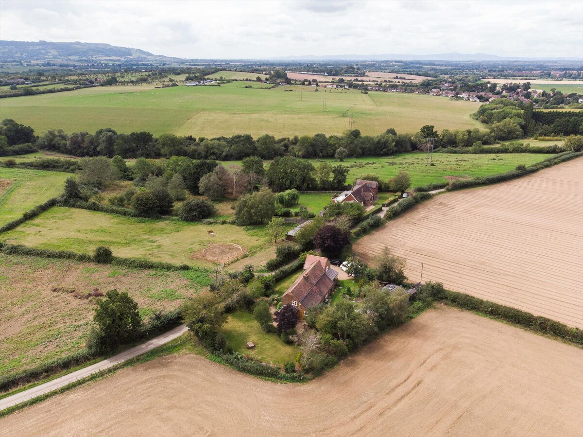 house for sale in Ryden Lane, Charlton, Pershore, Worcestershire, WR10 WRC012020660 Knight Frank