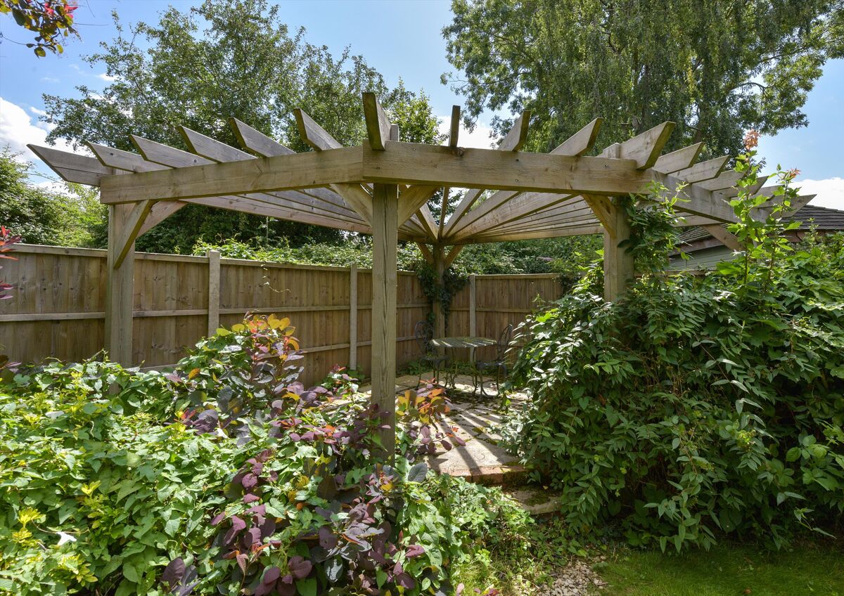 house for sale in Worcester Road, Hanley Swan, Worcester