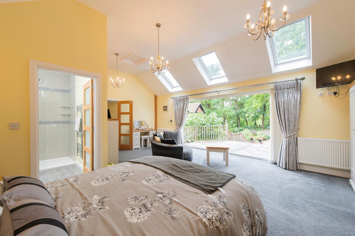 house for sale in Defford Road, Pershore, Worcestershire, WR10