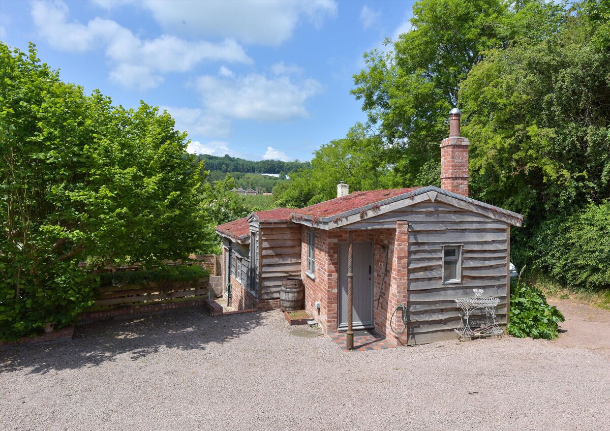 house for sale in Putley, Hereford, HR8. WRC012087029 Knight Frank