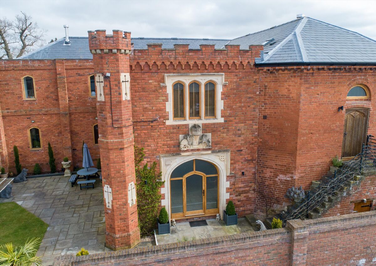 house for sale in Eaton Herefordshire, HR2 9QE.. WRC012114332