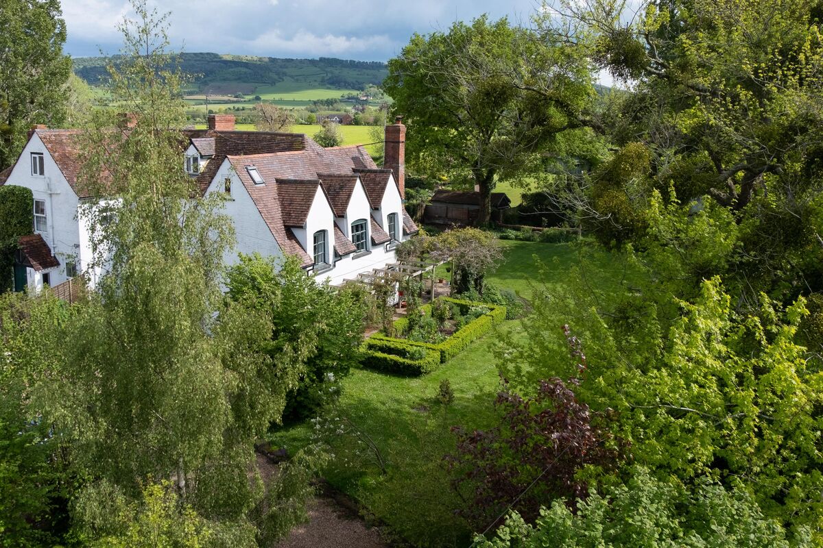 house for sale in Birlingham, Pershore, Worcestershire, WR10