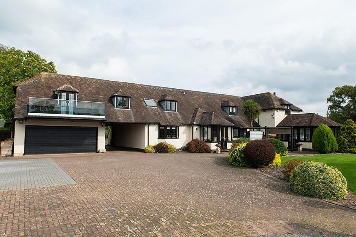 house for sale in Weston Hall Road, Stoke Prior, Bromsgrove, Worcestershire, B60 WRC012136727