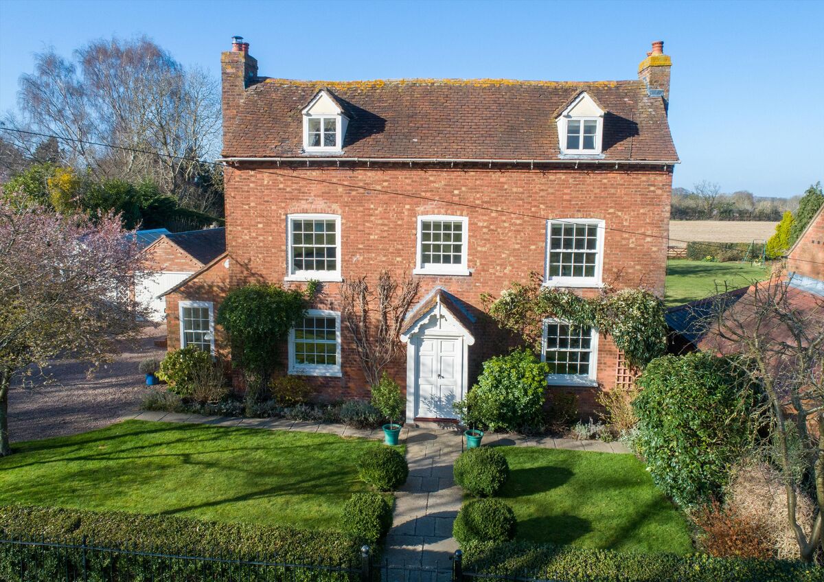 house for sale in Guarlford Road, Malvern, Worcestershire, WR14