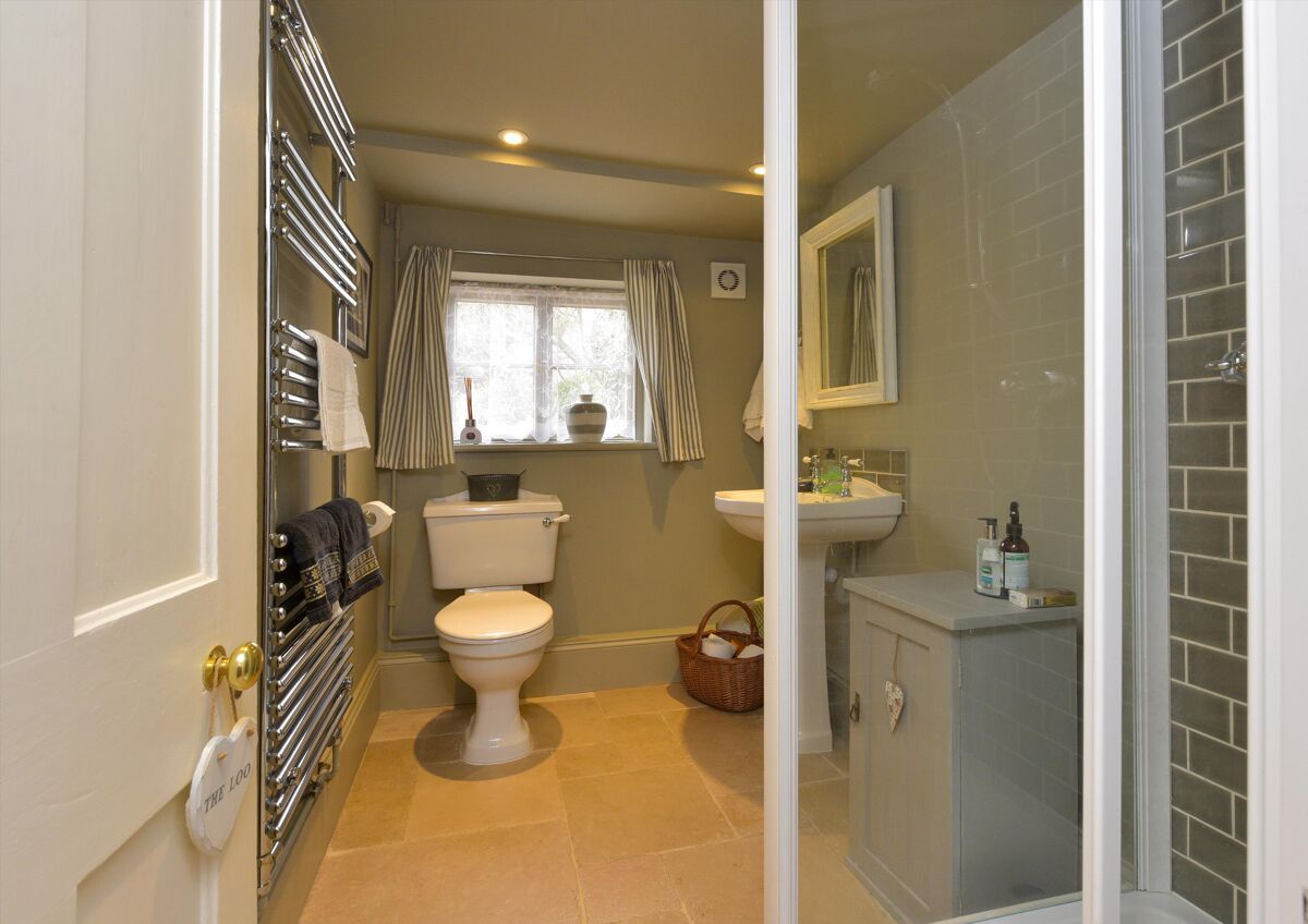 house for sale in Guarlford Road, Malvern, Worcestershire, WR14