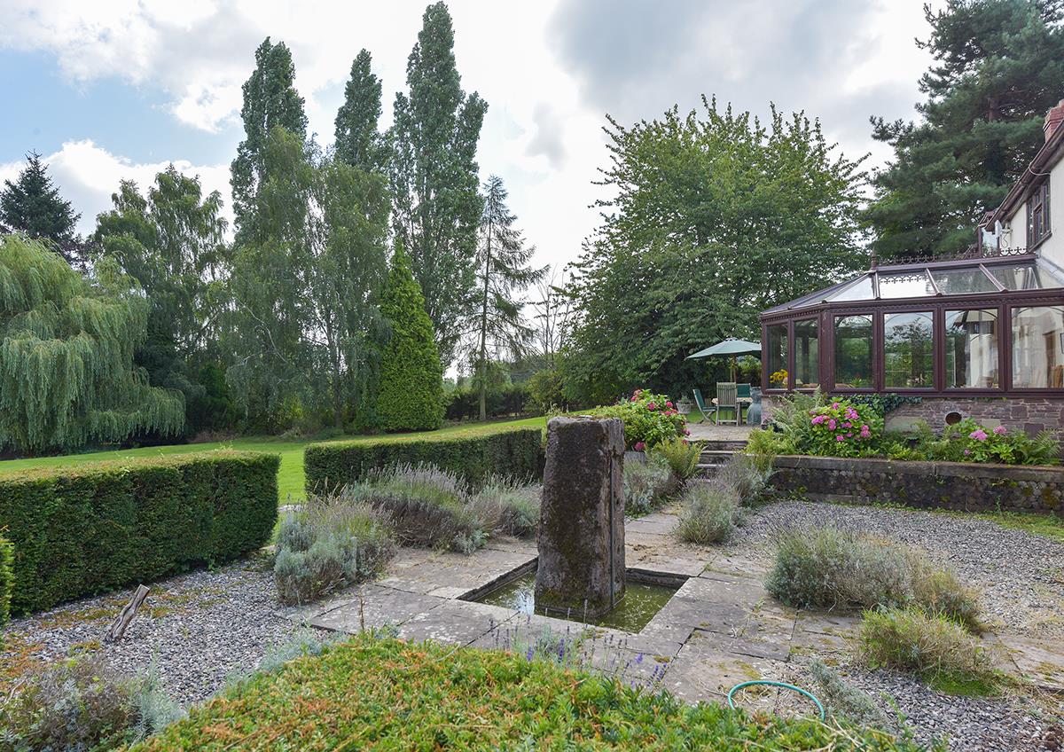 house for sale in Walney Lane, Hereford, HR1 WRC012169873 Knight Frank