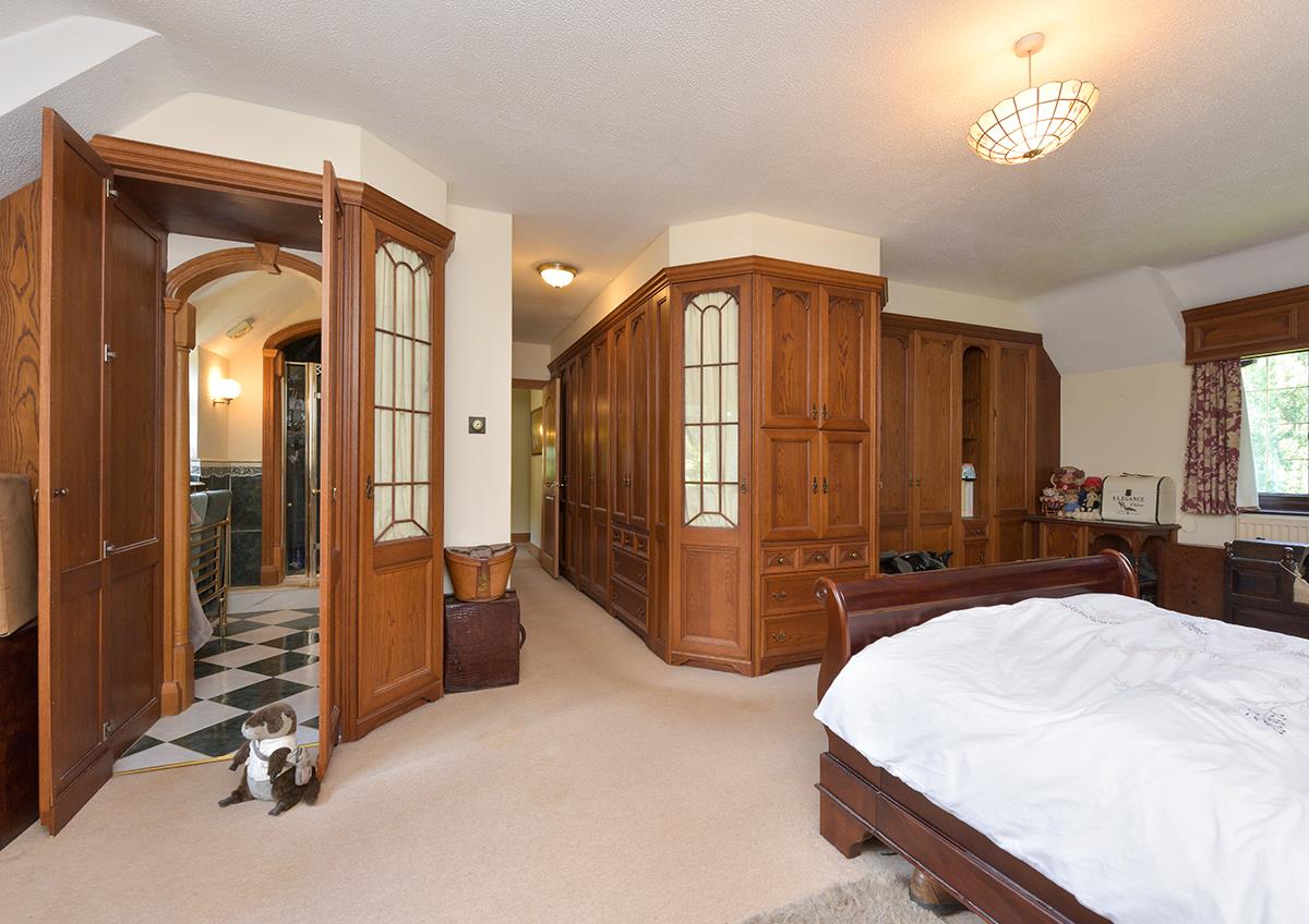 house for sale in Walney Lane, Hereford, HR1 WRC012169873 Knight Frank