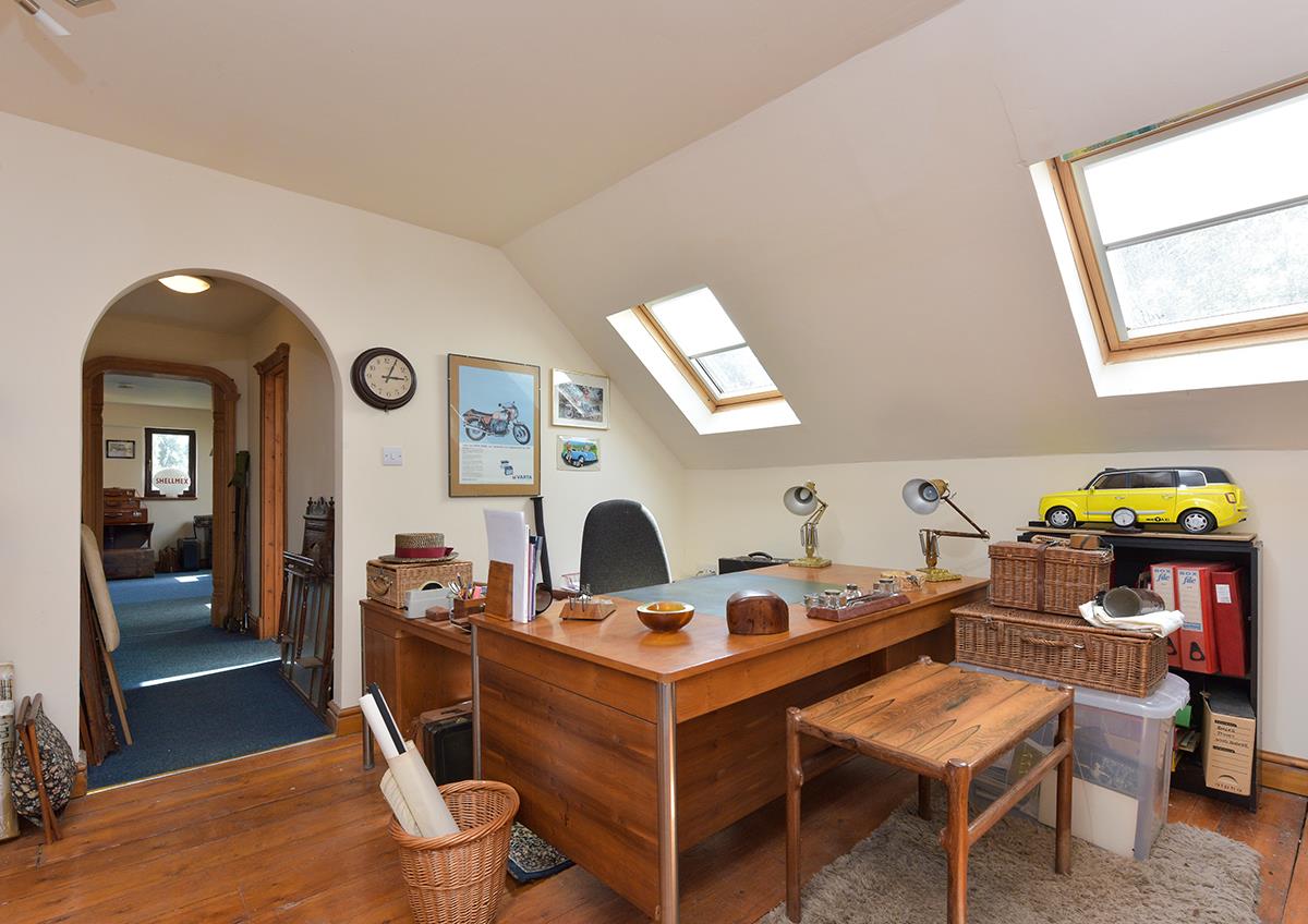 house for sale in Walney Lane, Hereford, HR1 WRC012169873 Knight Frank