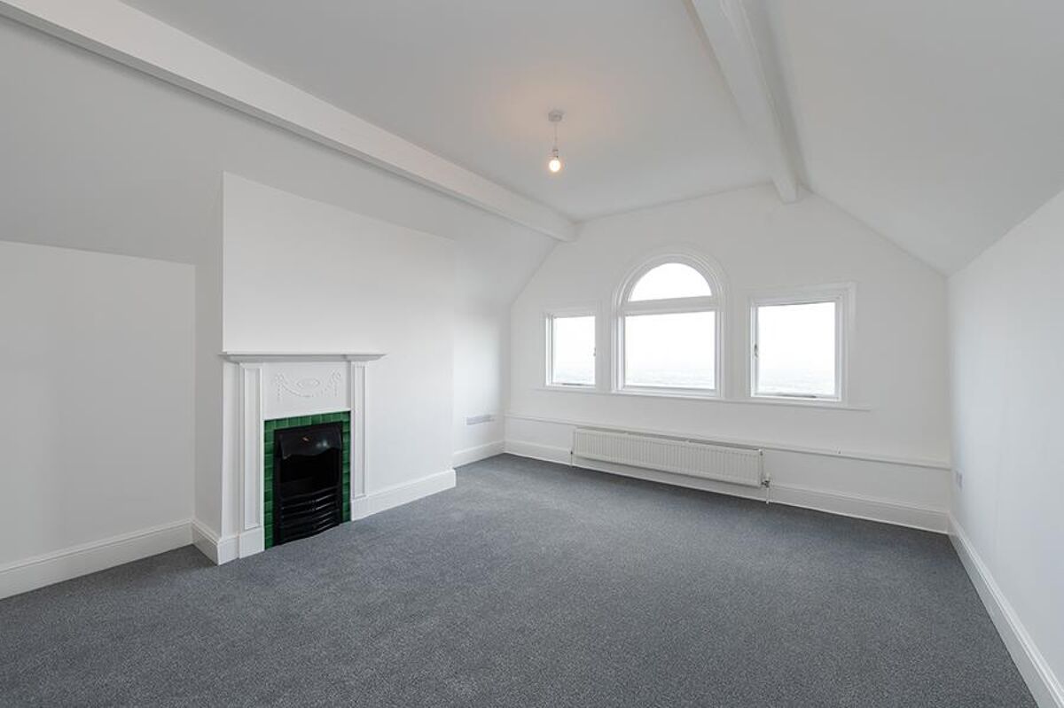 house for sale in Wyche Road, Malvern, Worcestershire, WR14