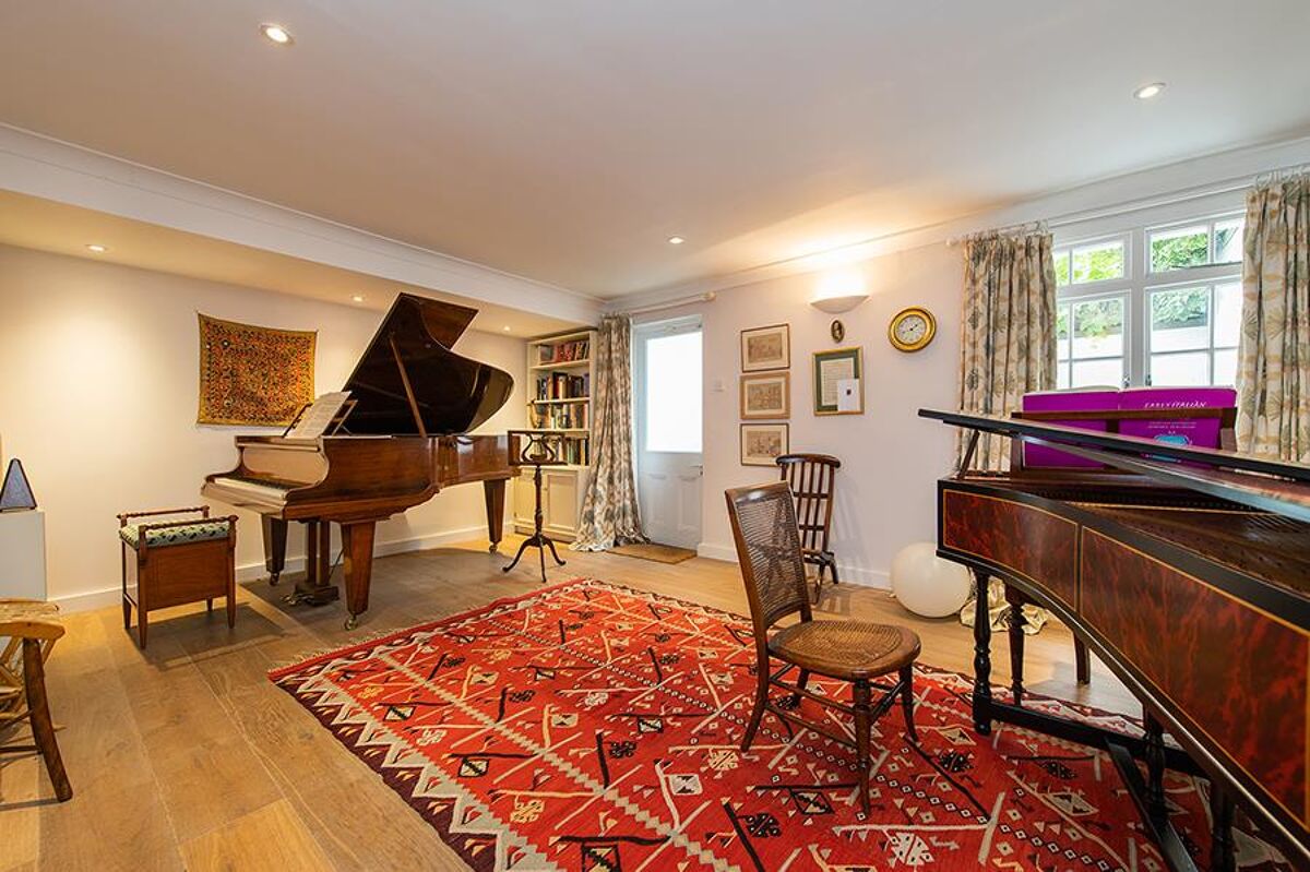 house for sale in Britannia Square, Worcester, Worcestershire, WR1