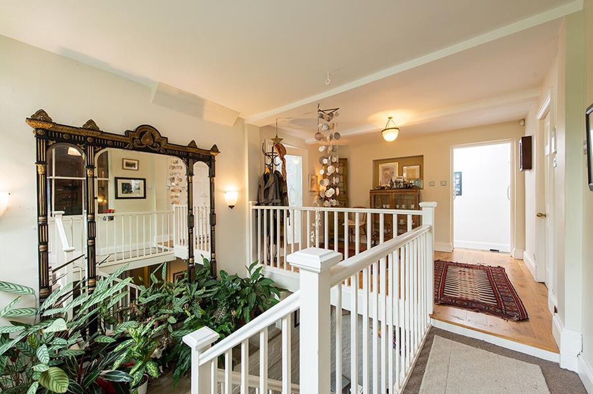 house for sale in Britannia Square, Worcester, Worcestershire, WR1