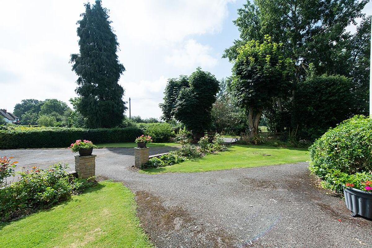 house for sale in Gilberts End, Hanley Castle, WORCESTER