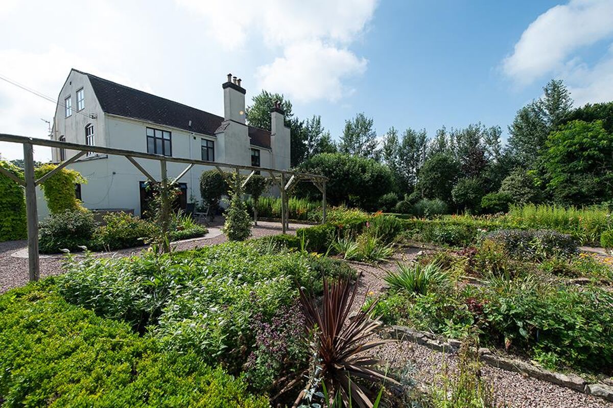 house for sale in Gilberts End, Hanley Castle, WORCESTER