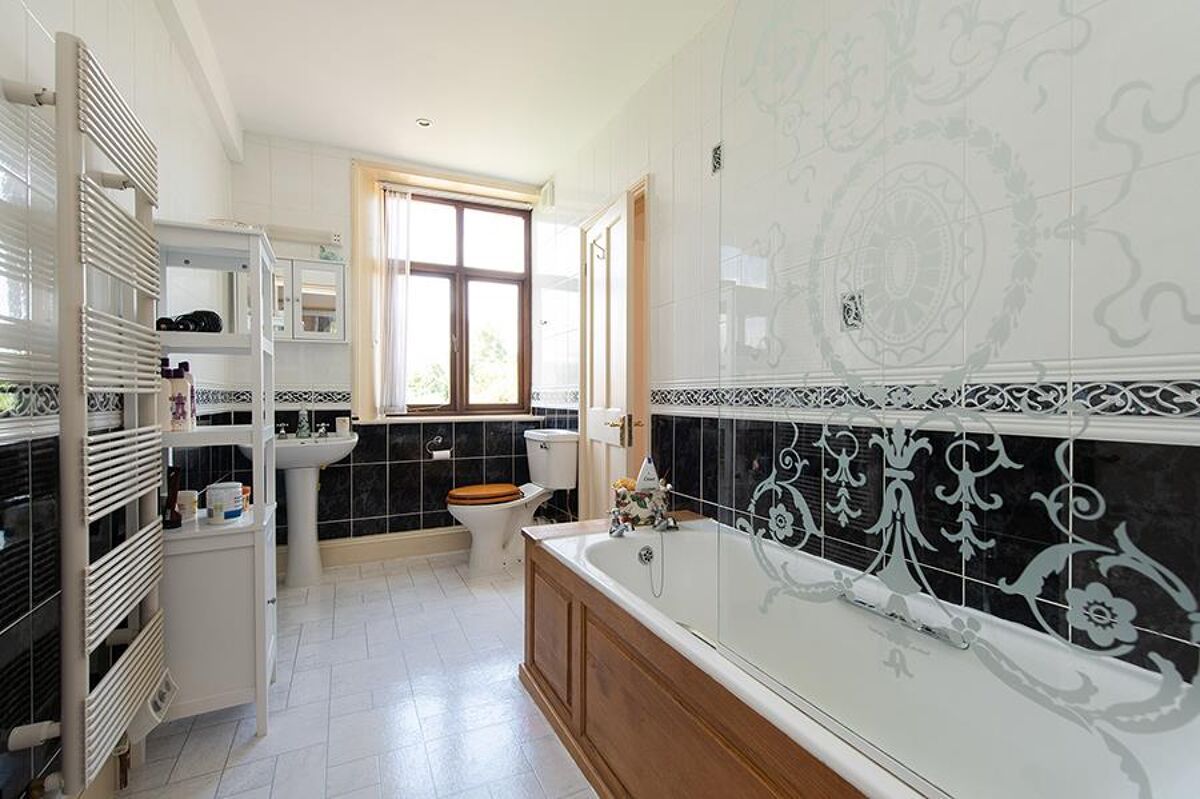 house for sale in Gilberts End, Hanley Castle, WORCESTER