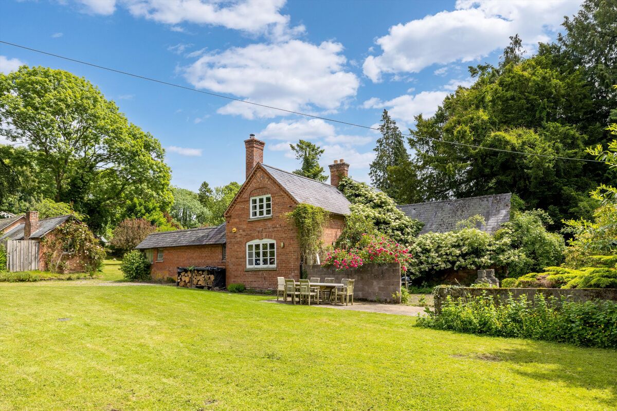 house for sale in Kinsham, Presteigne, Herefordshire, LD8