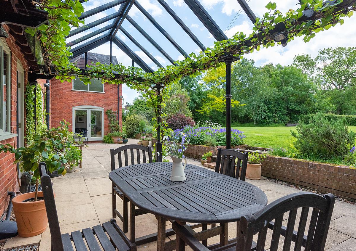 house for sale in Grafton Flyford, Worcester, Worcestershire, WR7