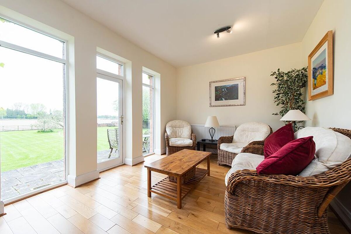 A six bedroom Victorian country house between Hereford and HayonWye