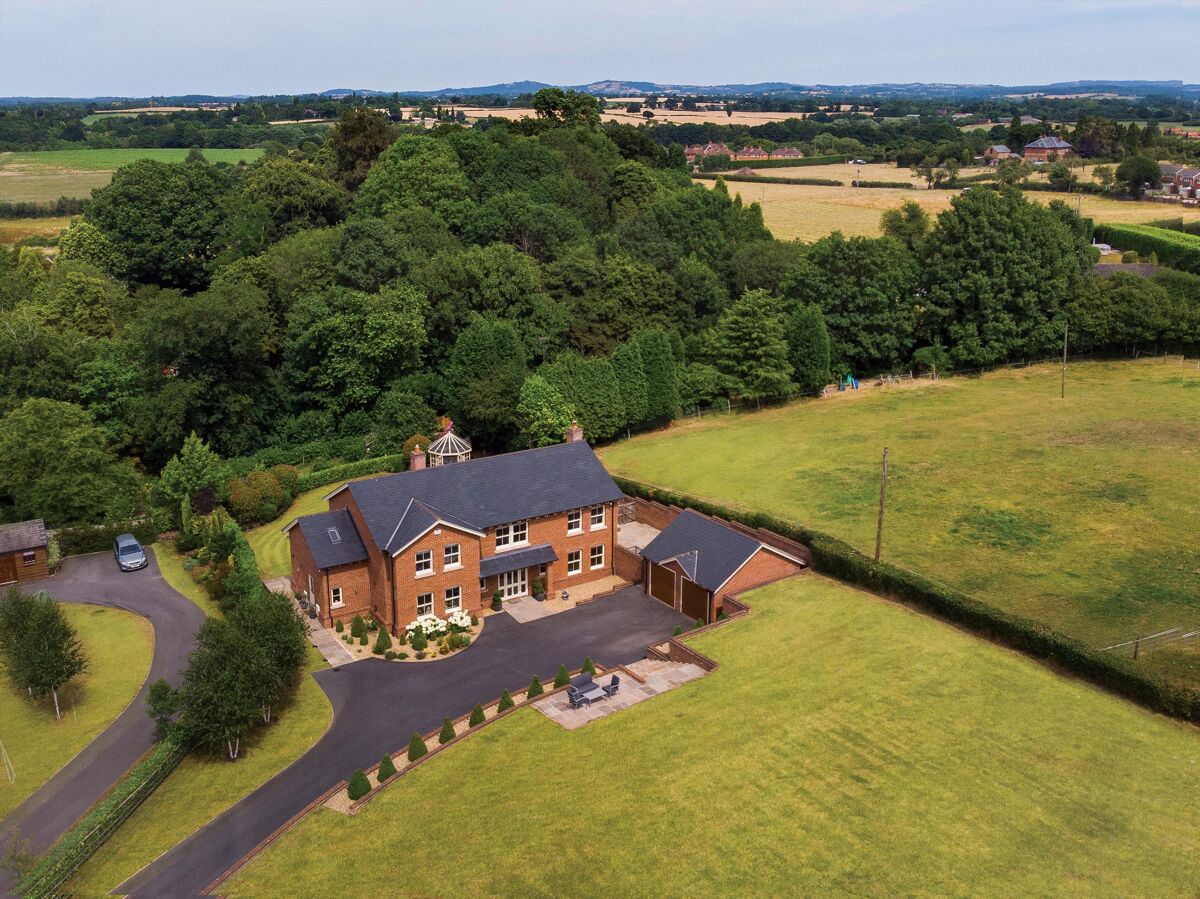 house for sale in The Village, Hartlebury, Kidderminster