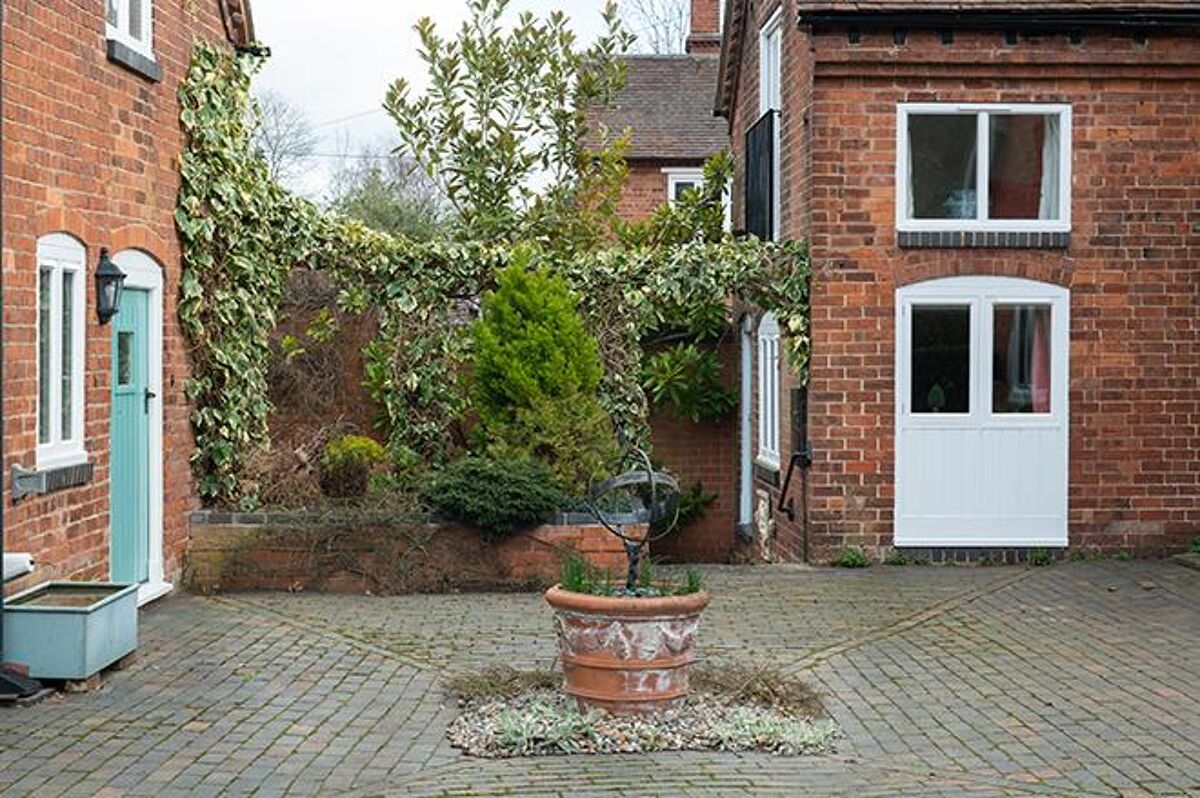 house for sale in Court Stables, Sinton Green, Hallow, Worcester