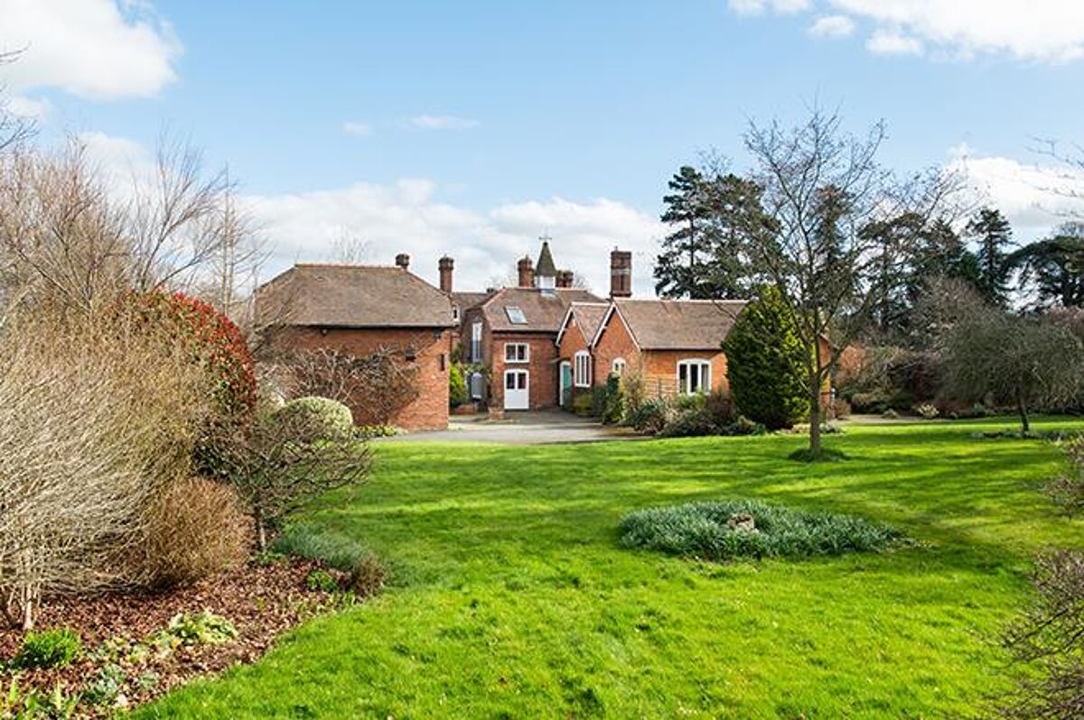 house for sale in Court Stables, Sinton Green, Hallow, Worcester