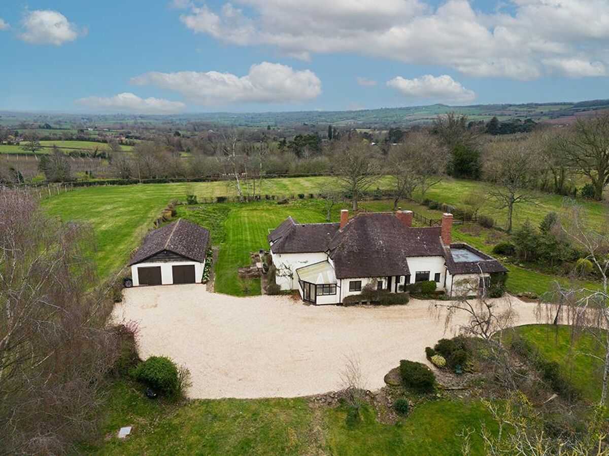 house for sale in Putley, Ledbury, Herefordshire, HR8 WRC012393545