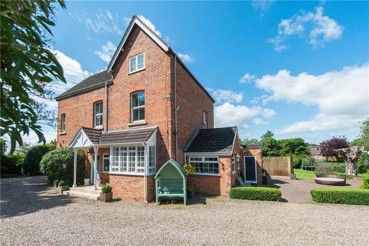 house for sale in Red Hill Lane, Worcester, Worcestershire, WR5