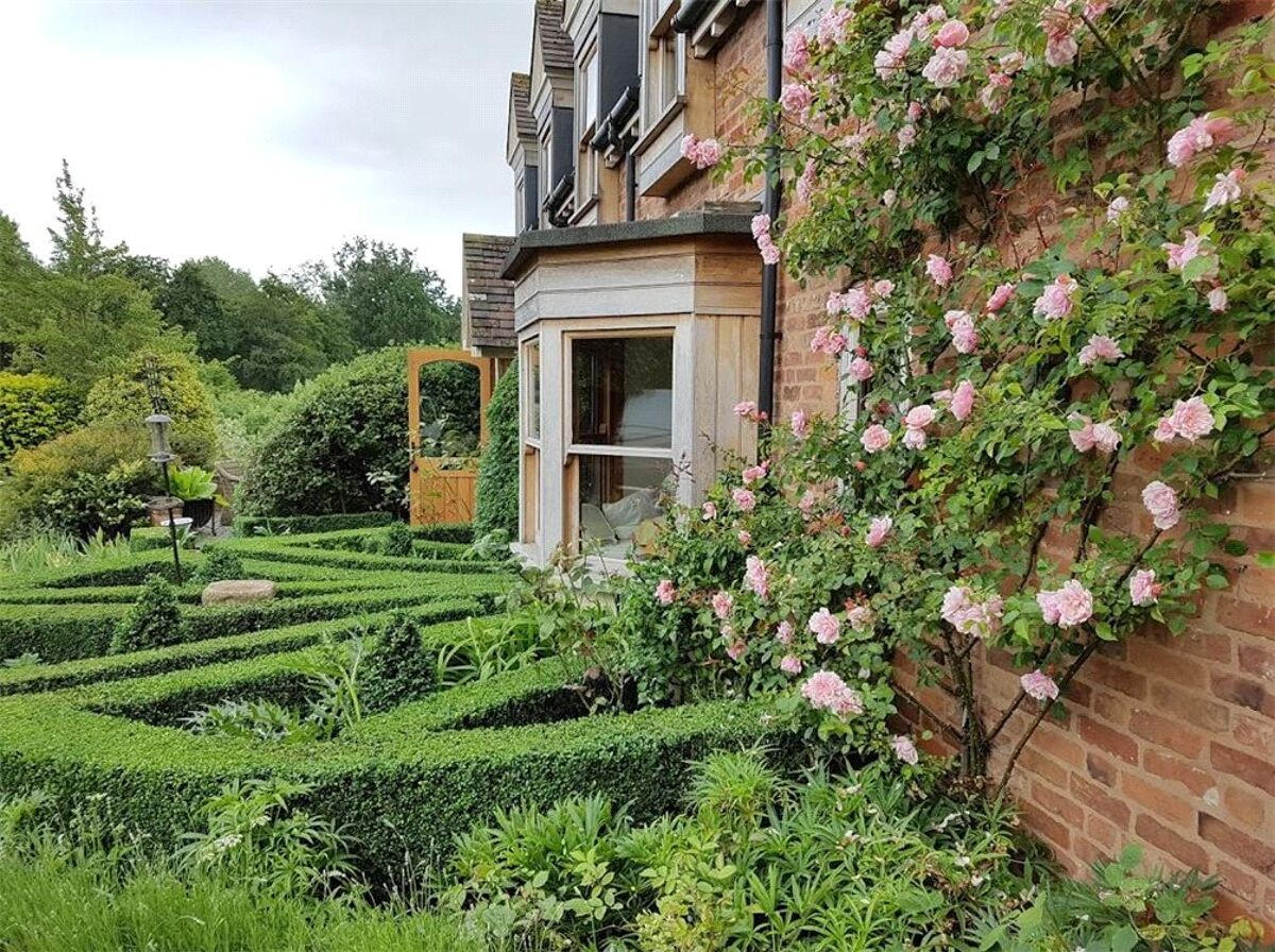 house for sale in Lower End, Birlingham, Pershore, Worcestershire, WR10