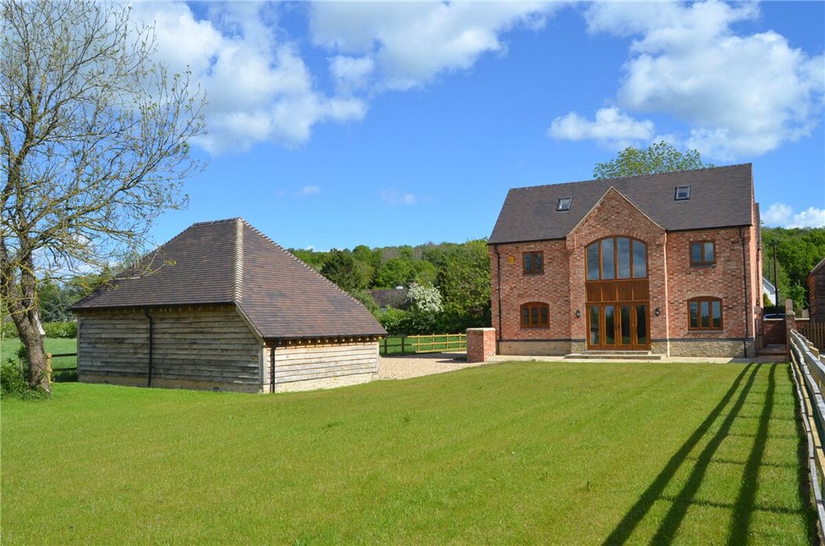 house for sale in Golden Ley, Earls Common Road, Stock Green